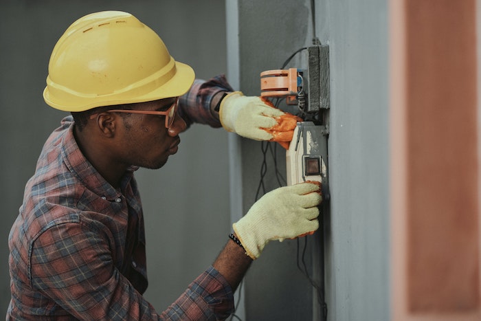 Old Electrical Panels: A Safety Hazard?